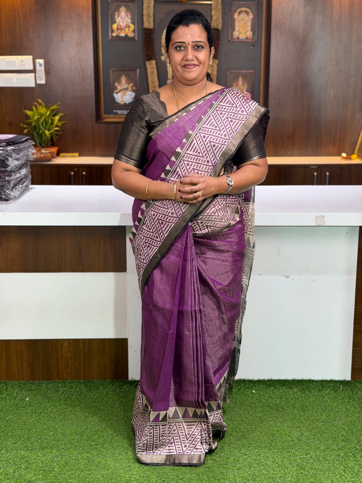 Mauve Silk Saree with Silver Zari