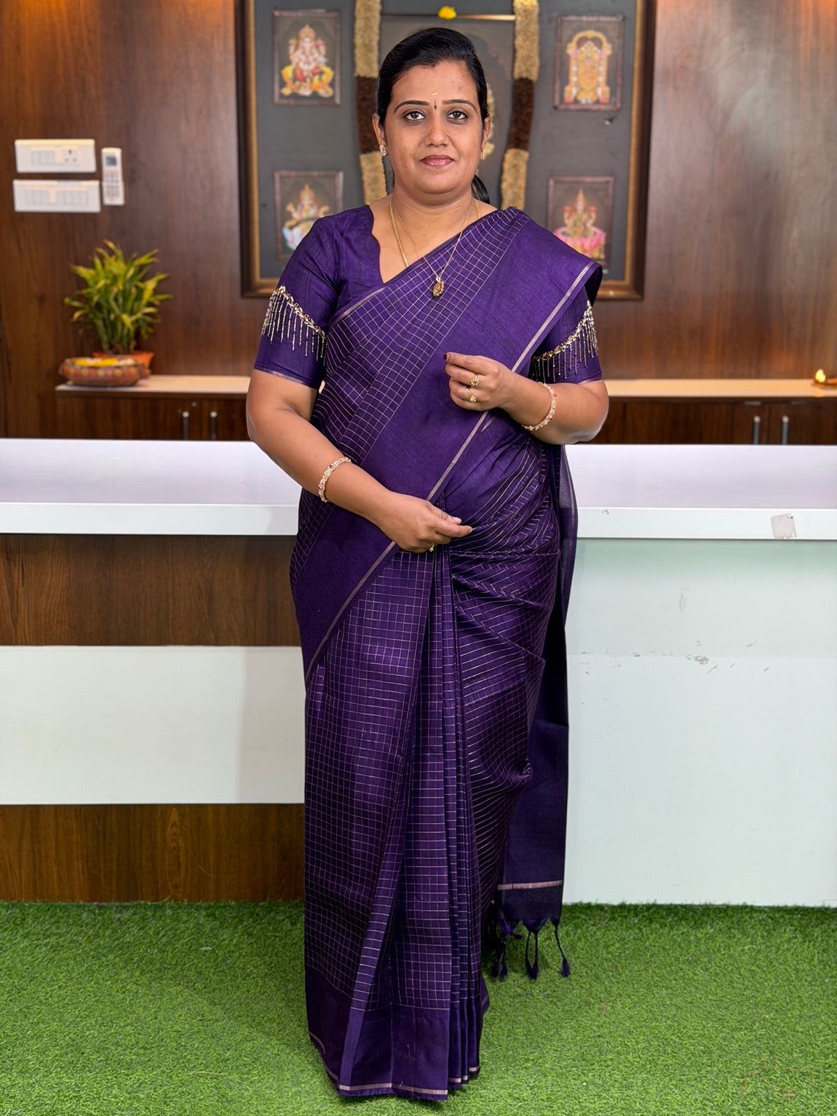 Deep Purple Checked Silk Saree